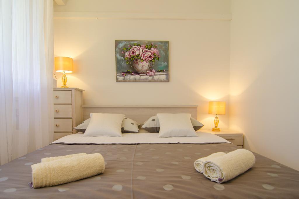 Turkish Tower Apartment Σπλιτ Εξωτερικό φωτογραφία